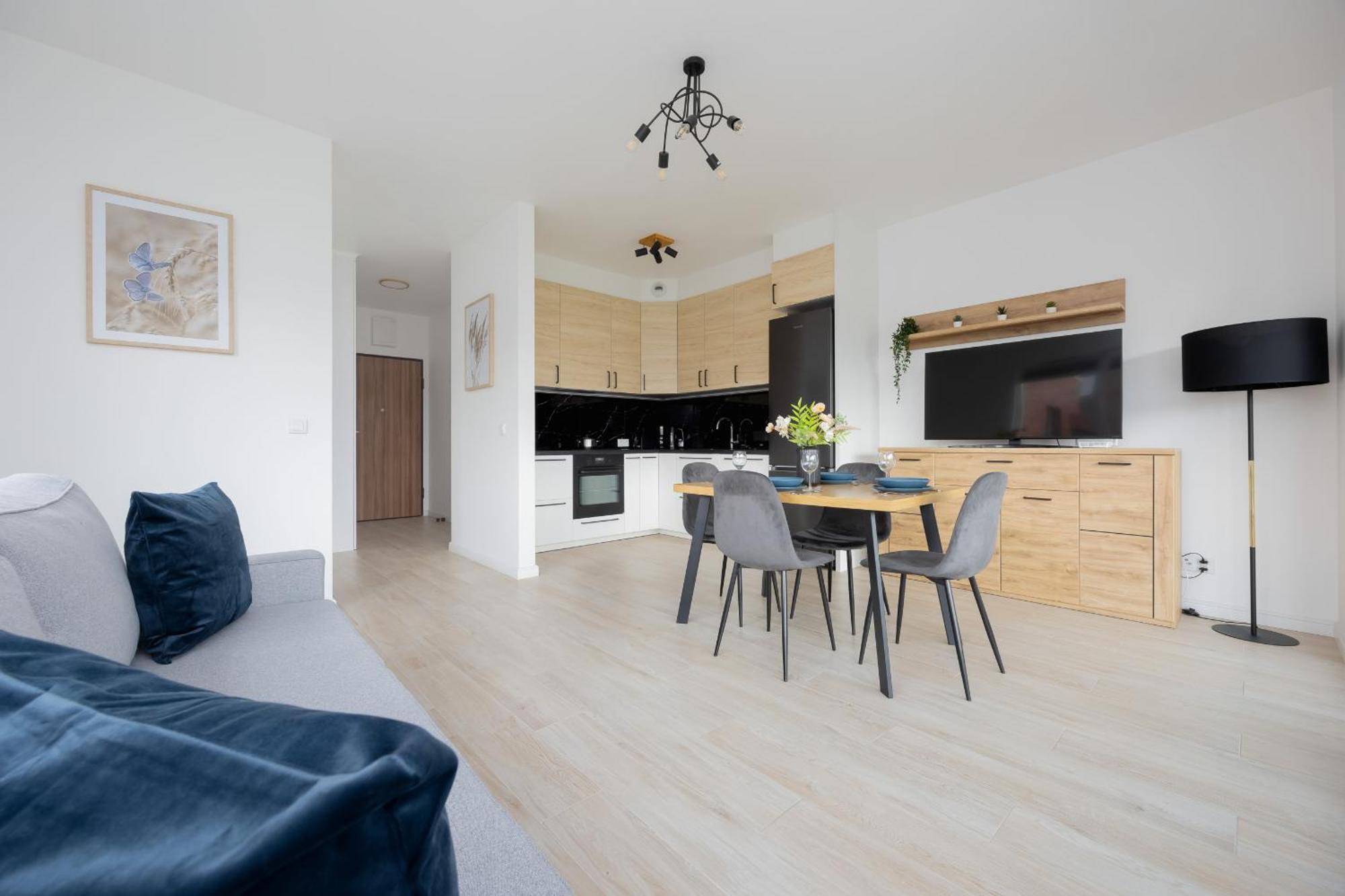 Leilighet Bright & Modern With Balcony In Bemowo District By Renters